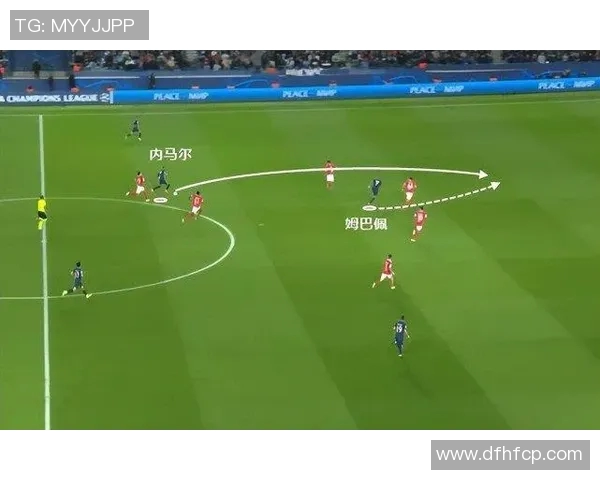 重庆飞盘队中路突破战术解析与技巧分享 重庆飞盘队中路突破战术解析与技巧分享